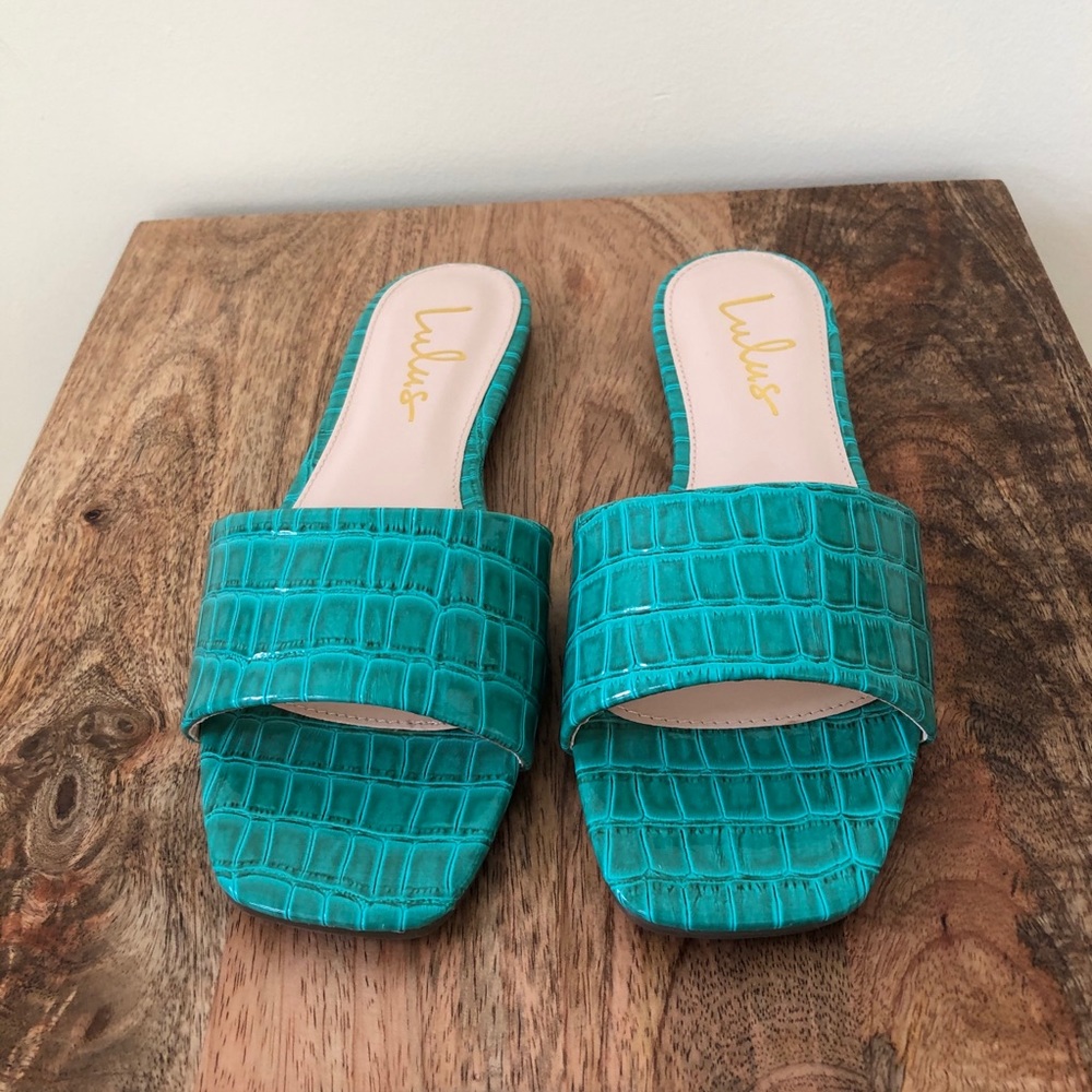 Lulus Markiee Teal Crocodile Embossed Slide Sandal - Picture 5 of 13